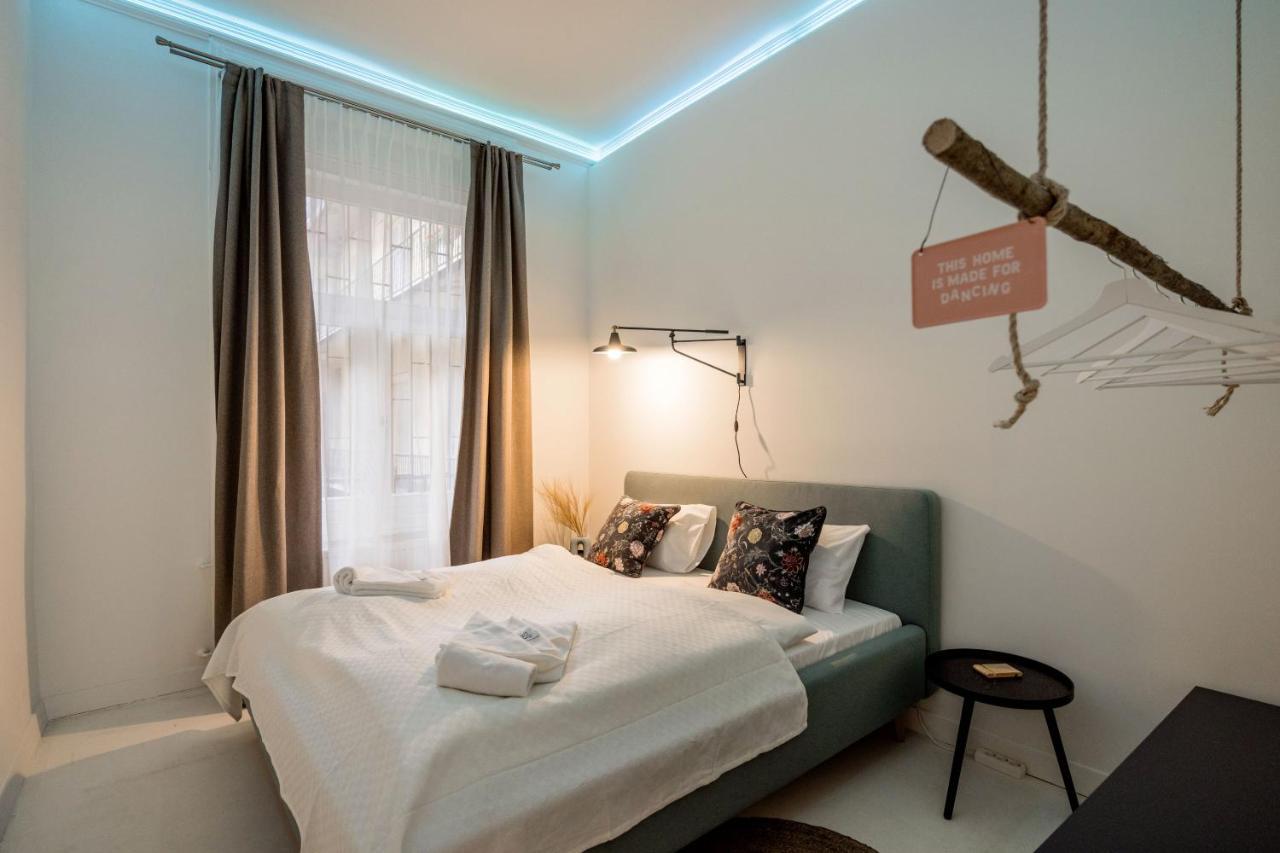 Sunshine Sprint Luxury Apartment Budapest Esterno foto